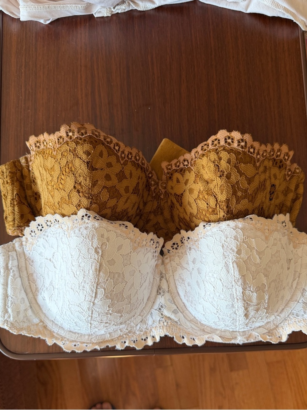 Victoria's Secret Lace Strapless Bustier in White and Mustard